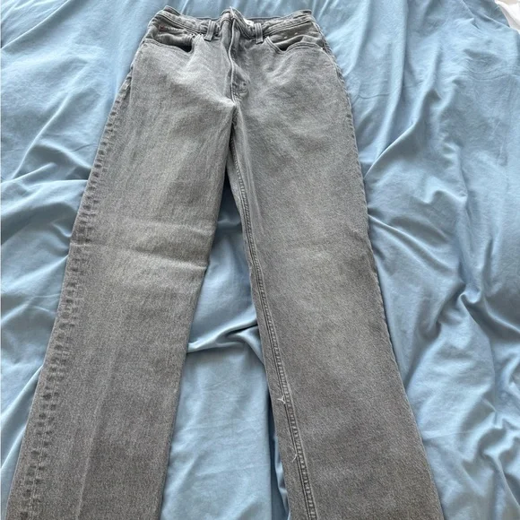 Abercrombie & Fitch Women's Gray Straight Leg Jeans - Picture 1 of 3